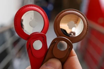 கல்லறையில் நடந்த தொடர் திருட்டு., கையும் களவுமாக காட்டிக்கொடுத்த Apple Airtag!