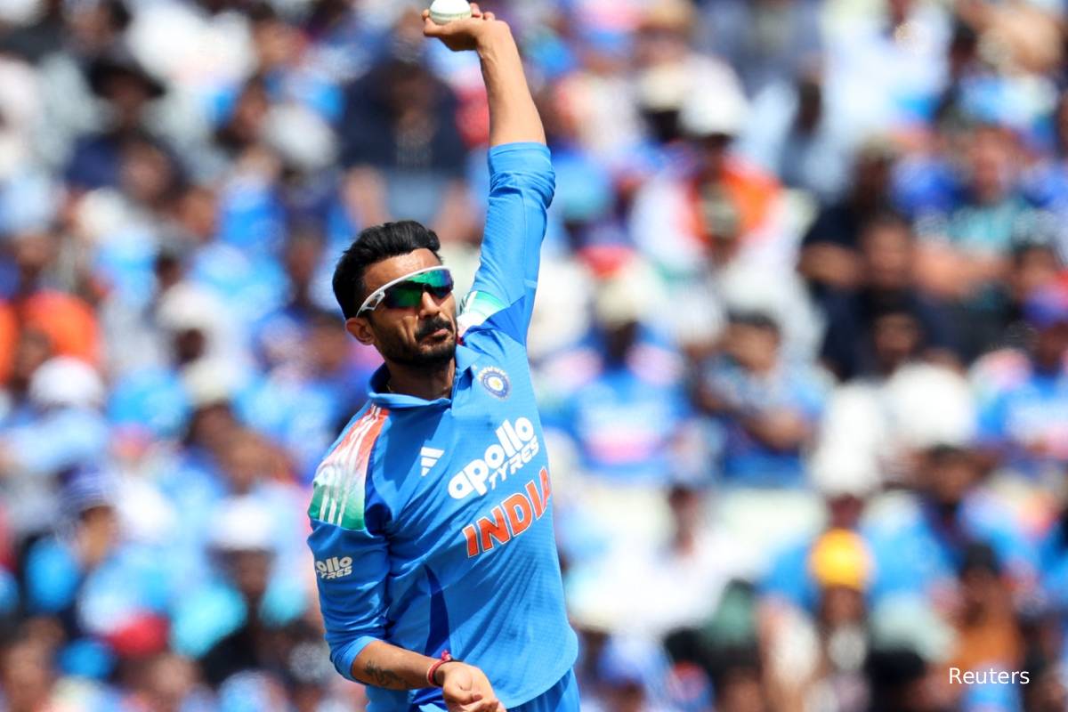 இங்கிலாந்தை வீழ்த்திய இந்தியா - சாதனை படைத்த சுப்மன் கில், அக்சர் படேல் | India Beats England By 6 Wickets In 1St Odi