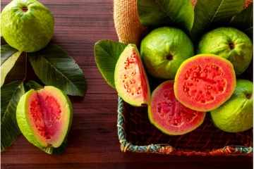 கொய்யா பழம் உடல் எடையை குறைக்குமா? அவசியம் தெரிந்து கொள்ளுங்கள்!