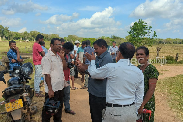 மீண்டும் மீண்டும் சூறையாடப்படும் தமிழர் நிலங்கள் - பெரும் எதிர்ப்பில் களமிறங்கியுள்ள மக்கள்! | Mullaitivu Kurunthur Malai Illegal Occupation