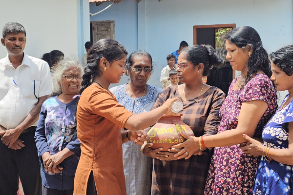 அரசியல் கைதிகளின் விடுதலையை வலியுறுத்தி விடுதலை நீர் சேகரிப்பு! | Sri Lankan Political Prisoners