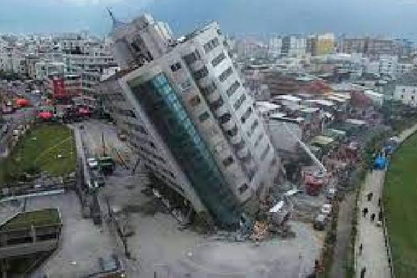 தாய்வானில்  கடும் நிலநடுக்கம் | Strong Earthquake In Taiwan