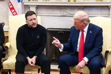 ஜெலென்ஸ்கியின் பதவியை குறிவைக்கும் அமெரிக்கா... அதிகாரிகள் கடும் அழுத்தம்