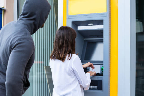 ATM கொள்ளை; 22 வயது இளைஞர் கைது! | Atm Robbery 22 Year Old Youth Arrested