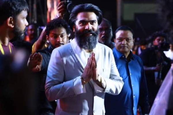 வெந்து தணிந்தது காடு படத்திற்காக நடிகர் சிம்பு இத்தனை கிலோ குறைத்தாரா? | Producer Ishari Ganesh About Simbu Weight Loss வெந்து தணிந்தது காடு படத்திற்காக நடிகர் சிம்பு இத்தனை கிலோ குறைத்தாரா? | Producer Ishari Ganesh About Simbu Weight Loss