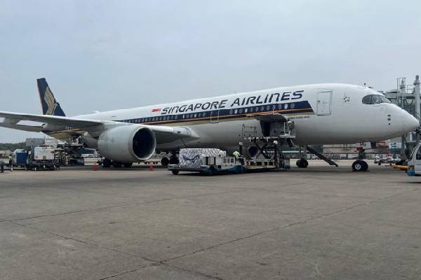சிங்கப்பூர் விமான சேவை வெளியிட்ட விசேட அறிவிப்பு | Singapore Airlines