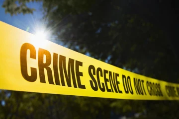 பிரான்சில் வீடு ஒன்றில் அழுகிய நிலையில் கண்டெடுக்கப்பட்டுள்ள இரண்டு குழந்தைகளின் உடல்கள்