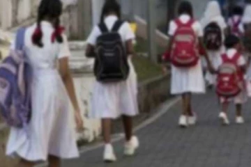 පාසල් දින තුනක් වසා දැමේ - විශේෂ නිවේදනයක්..!