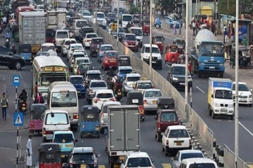 ඉදිරියේදී ඉන්ධන දෙන්න යන්නෙ මෙහෙමලු..වාහන ධාවනය නවත්තන්න වෙයි? (VIDEO)