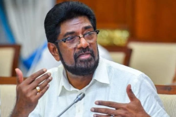 கெஹலியவுக்கு எதிராக போராட்டம் நடத்தியவர்கள் கைது