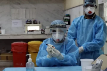 இந்தியாவில் வேகமெடுக்கும் கோவிட் 19 ; முகக்கவசம் அணிய அறிவுறுத்தல்