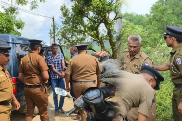 தென்னிலங்கையில் நடந்த பயங்கரம் - இளைஞர்கள் மீது தீ வைப்பு - பிரதேச மக்கள் அடாவடித்தனம்