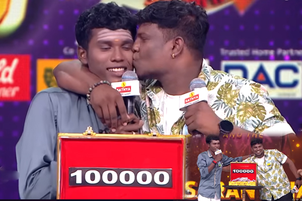 Super Singer: ஏழரை கிலோ லட்டை சாப்பிட்ட சரண்! அரங்கத்தில் அரங்கேறிய முத்தமழை | Super Singer Saran Poomanikandan Friendship Super Singer: ஏழரை கிலோ லட்டை சாப்பிட்ட சரண்! அரங்கத்தில் அரங்கேறிய முத்தமழை | Super Singer Saran Poomanikandan Friendship