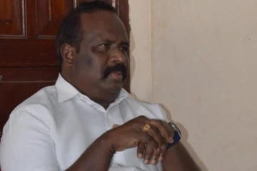 பெண்ணால் ஏற்பட்ட சர்ச்சை ;செல்வம் அடைக்கலநாதனின் தலைமை பதவிக்கு நெருக்கடி!