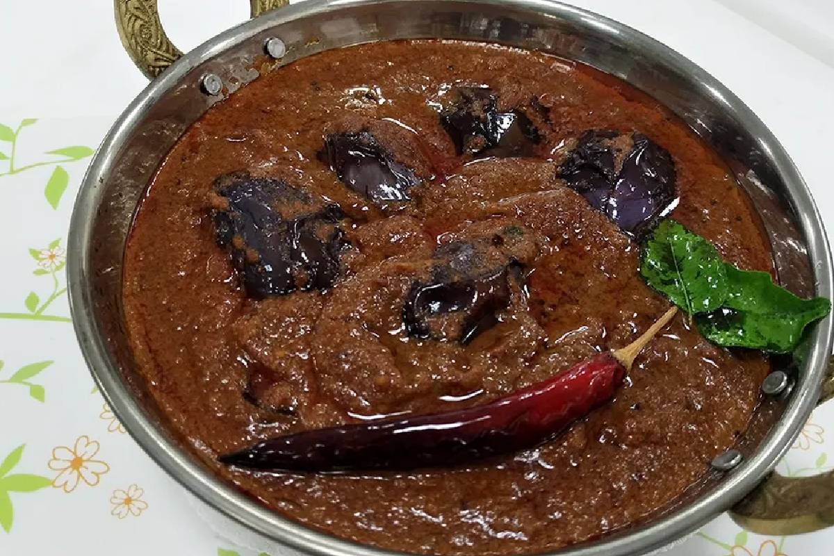 நோயெதிர்பு மண்டலத்தை வலுப்படுத்தும் கொத்தமல்லி காரகுழம்பு! | Tasty And Healthy Kothamalli Kara Kulambu Recipe