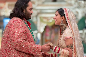 பிரித்தானியாவில் பார்ட்டி கொண்டாட வரும் அம்பானி குடும்பம்: வெளிவரும் சர்ச்சை செய்திகள்