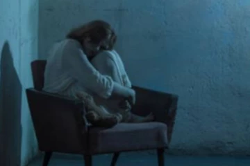 பள்ளி மாணவியை கடத்தி நண்பர் வீட்டில் வைத்திருந்த இளைஞர் ! அடுத்த என்ன நடந்தது?