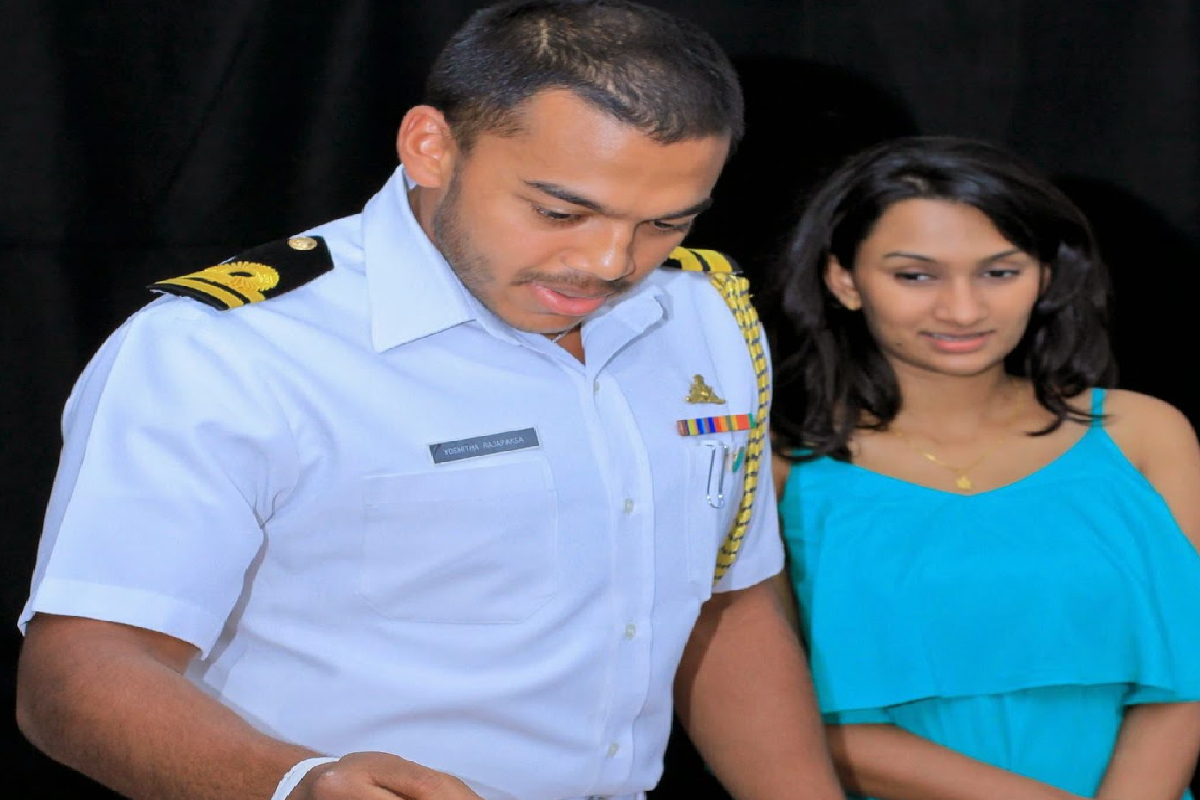 யோஷித ராஜபக்சவுக்கு 51 இலட்சம் ரூபாய் சம்பளமாம்! | Yoshitha Rajapaksa Receives A Salary Of 51 Million