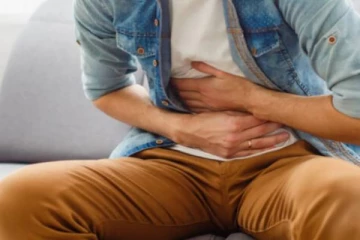 மலம் கழிக்கும்போது இந்த பிரச்சினை எல்லாம் உங்களுக்கு இருக்கா? உடனே இதை செய்யுங்க