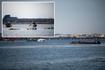 அமெரிக்காவில் நடந்த மோசமான விமான விபத்து: 41 சடலங்கள் இதுவரை மீட்பு