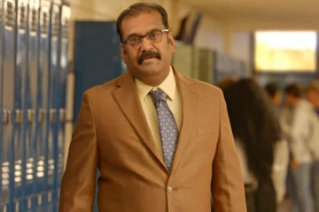 அமெரிக்காவில் அம்பானியாக வாழும் நடிகர் நெப்போலியன்- சொத்து மதிப்பு இத்தனை கோடியா?