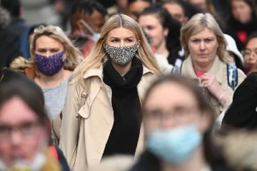 பிரித்தானியாவில் இரட்டிப்பாகும் Omicron தொற்று பரவல்: அபாயம் தொடர்பில் எச்சரிக்கும் விஞ்ஞானிகள்