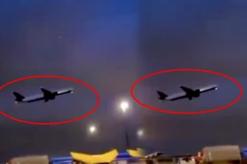 நெருப்புடன் தரை இறங்கிய ஏர் கனடா விமானம்: கேள்விக்குறியான 400 பயணிகளின் நிலை