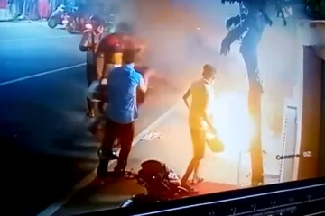 யாழில் பெற்றோல் குண்டு தாக்குதல்!