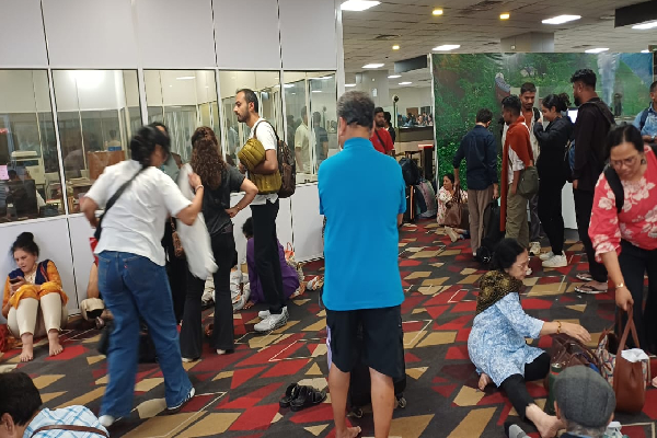 டித்வா புயலால் பாதிக்கப்பட்ட சுற்றுலா பயணிகள் விபரம் வெளியானது | 269 Tourists Affected By Cyclone Ditwah