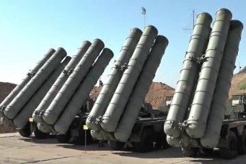 இந்தியா ரஷ்யாவுக்கும் இடையில் முட்டுக்கட்டையாகும் அமெரிக்கா!