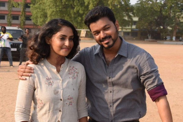 காதலனை ரகசிய திருமணம் செய்த விஜய் பட நடிகை - இணையத்தில் வைரலாகும் புகைப்படங்கள் | Actress Reba Monica John Tie The Knot
