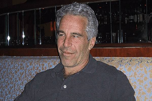 எப்ஸ்டீன் விவகாரம் ; அமெரிக்காவுக்கான பிரித்தானிய முன்னாள் தூதுவர் லண்டனில் கைது | Epstein Case Former British Ambassador Us London