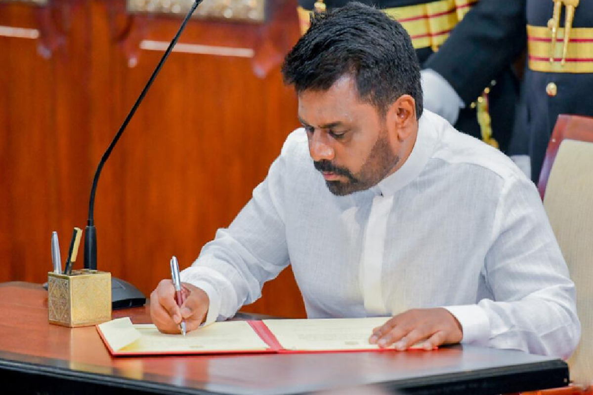 முப்படையினரை களமிறக்க அதிவிசேட வர்த்தமானி அறிவித்தல் | Special Gazette To Deploy Armed Forces Srilanka முப்படையினரை களமிறக்க அதிவிசேட வர்த்தமானி அறிவித்தல் | Special Gazette To Deploy Armed Forces Srilanka