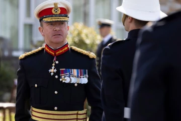 இளவரசர் பிலிப்புடைய சவப்பெட்டியை சுமந்த இராணுவ அதிகாரிக்கு நிகழ்ந்த பரிதாபம்: ஒரு துயரச் செய்தி