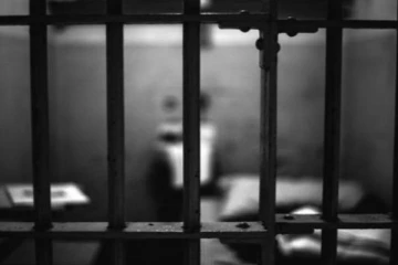 பொலிஸ் நிலையத்தில் சித்திரவதை செய்யப்பட்ட சிறுவன் ; அதிரடி உத்தரவு பிறப்பித்த நீதிமன்றம்