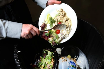 உலகளவில் இவ்வளவு உணவு வீணாகிறதா! ஐ நா வெளியிட்ட தகவல்!