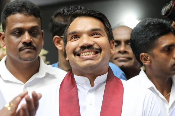 அரசாங்கத்திற்கு காத்திருக்கும் கடும் அழுத்தம்.. நாமல் ராஜபக்ச எச்சரிக்கை! | Namal Warns Government