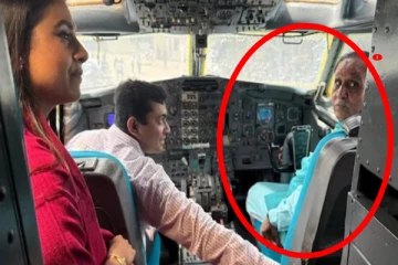 அகமதாபாத் விமான விபத்து; விமானி இருக்கையில் விஜய் ரூபானி; சர்ச்சையை கிளப்பிய புகைப்படம்