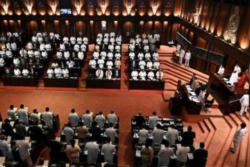 பலவீனமான எம்.பிக்கள் பட்டியலில்  முன்னிலையில்  தமிழ் உறுப்பினர்கள்?