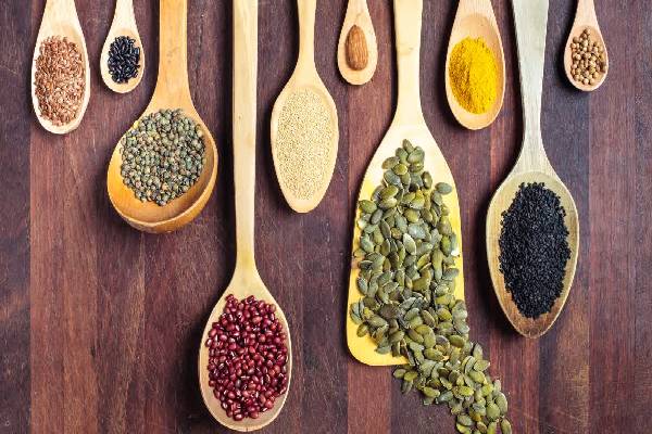 ஒட்டுமொத்த ஆரோக்கியத்தையும் மேம்படுத்தும் விதைகள்! இந்த பிரச்சினைக்கு எந்த விதை? | Healthy Seeds To Add In Your Diet And Benefits