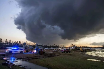 ජිවිත 26ක් බිළිගත් බිහිසුණු කුණාටුව..!