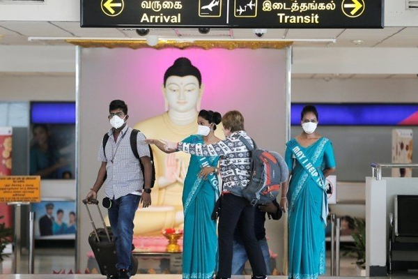 டுபாயில் இருந்து சட்டவிரோதமாக வந்த பொருட்களை கைப்பற்றிய சுங்க அதிகாரிகள்! | Customs Officials Seized Illegal Goods Dubai
