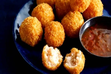 சிறார்களை கைக்குள் போட்டுக் கொள்ள சூப்பரான ரெசிபி இறால் Balls