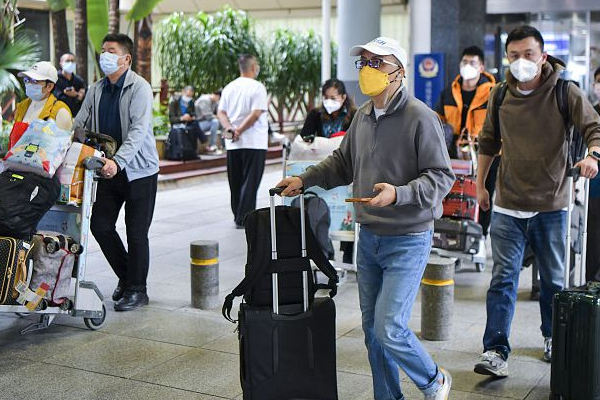 வெளிநாட்டு பயணிகளுக்கு முக்கிய அறிவிப்பை வெளியிட்ட சீனா! | China Issued An Important To Foreign Travelers