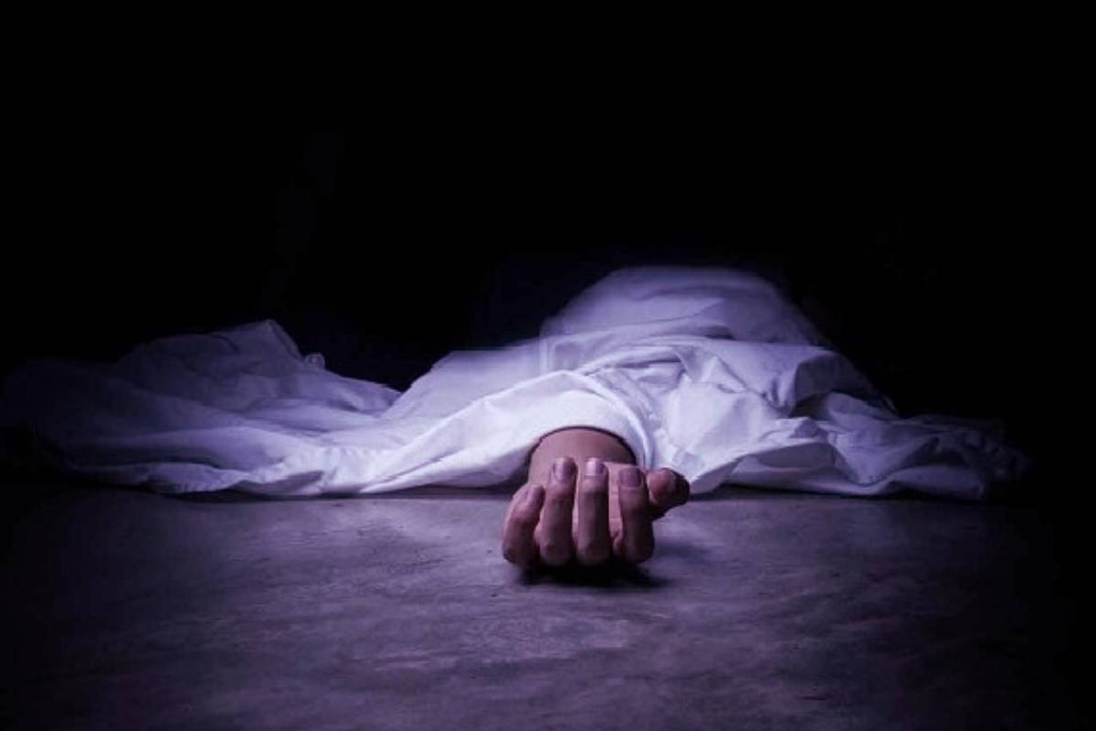 கரபிட்டியா இல்லத்தில் அழுகிய நிலையில் சடலம் மீட்பு! | Police Discovered Body At A House In Karapitiya கரபிட்டியா இல்லத்தில் அழுகிய நிலையில் சடலம் மீட்பு! | Police Discovered Body At A House In Karapitiya
