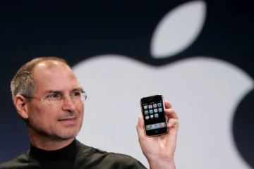 முதல் ஐபோன் குறைபாட்டை 15 ஆண்டுக்கு பின் ரகசியத்தை உடைத்த வடிவமைப்பாளர்!