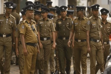 மேலும் 23 பேரை கைது செய்ய பொதுமக்களின் உதவியை நாடிய காவல்துறை (படங்கள்)