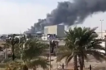 அபுதாபி விமான நிலையத்தில் ட்ரோன் தாக்குதல் :  2 இந்தியர்கள் பலி