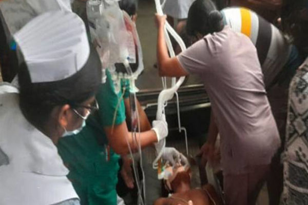 இறுதிக்கிரியைக்கு பணம் இல்லை; 11 நாட்களாக சடலத்துடன் தவிக்கும் மனைவி | Funeral Even After 11Days Of Her Husband Dead