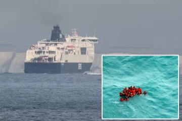 இந்தோனேசியாவில் 40 பயணிகளுடன் கடலில் மூழ்கிய கப்பல்: 15 பேர் பலி, மீட்பு பணி தீவிரம்